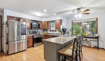 16715 Pontiac Pl, Ashville, OH 43103