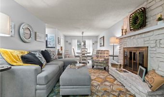 10 Victoria Ln, Bella Vista, AR 72715