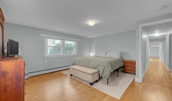 3 Santom St, Auburn, MA 01501