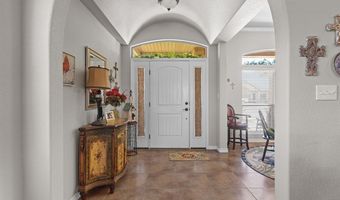 208 Teakwood Dr, Andrews, TX 79714