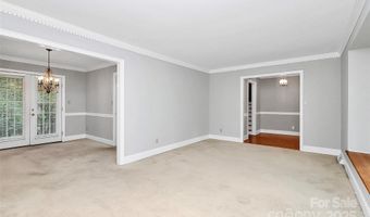 4210 Pepperidge Dr, Charlotte, NC 28226