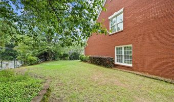 4505 Lakefield Bnd, Berkeley Lake, GA 30096