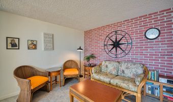 84 PUKIHAE St 205, Hilo, HI 96720
