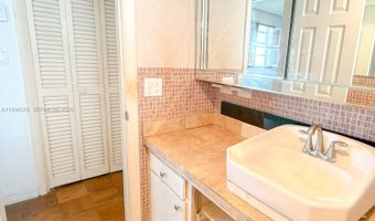 2930 Point East Dr E601, Aventura, FL 33160