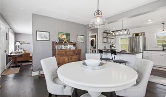1784 Woodside Dr, Ambridge, PA 15003