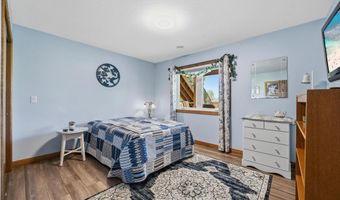 1402 Brophy Park Rd NW, Alexandria, MN 56308