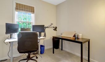 18 S MONTANA St, Arlington, VA 22204