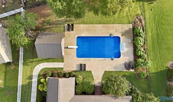 704 Shasta Dr, Albertville, AL 35950