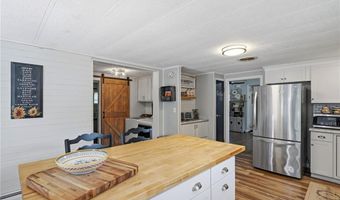 36 Cantaberry Ln, Coventry, RI 02816