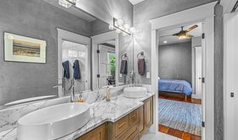 767 Oak St, Ashland, OR 97520
