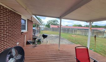 94 Wells Ave, Daleville, AL 36322