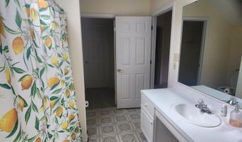 178 HUNTINGTON Trce, Anniston, AL 36207