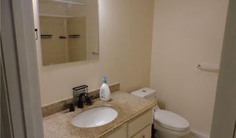 10 East St 205, Cranston, RI 02920