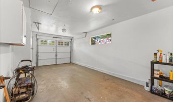 11825 SW BAKER St, Beaverton, OR 97008