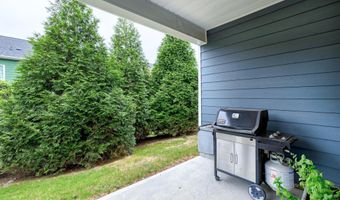 630 Briarcliff St, Apex, NC 27502
