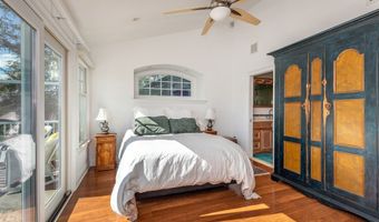 34 Skyline Dr, Brookfield, CT 06804