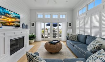 253 35th St, Avalon, NJ 08202