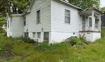357 Washington St, Alderson, WV 24910