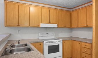 509 Pooshee Plantation Way, Bonneau, SC 29431