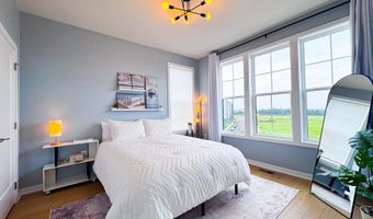 22391 CLAUDE MOORE Dr, Ashburn, VA 20148