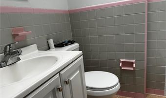 1990 S Delaware St, Allentown, PA 18103