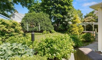 94 Lovett St, Beverly, MA 01915