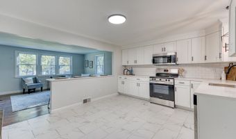 29 Mine Rd, Bristol, CT 06010