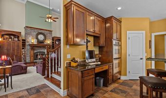 21194 Lawrence 2230, Aurora, MO 65605