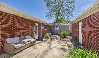 2763 W Hickory Dr, Anderson, IN 46013