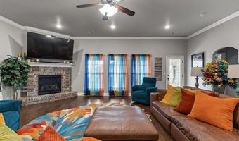 731 Cortland St, Bentonville, AR 72712