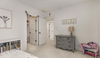 6482 Crown Cres, Ammon, ID 83406