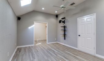 4004 Winter Park Ln, Addison, TX 75001