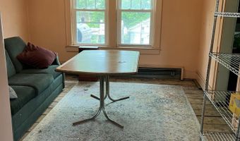 45 Greenway N, Albany, NY 12208