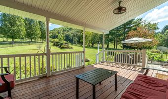 19422 Stirrup Dr, Abingdon, VA 24211