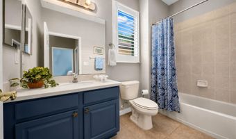 335 SENECA FALLS Dr, Apollo Beach, FL 33572