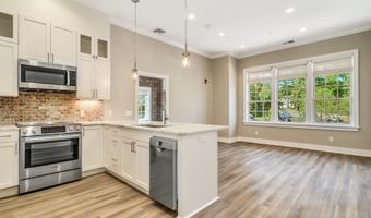 1077 Post Rd 2, Darien, CT 06820