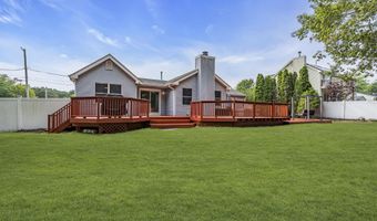 317 Trenton Ave N, Bayville, NJ 08721