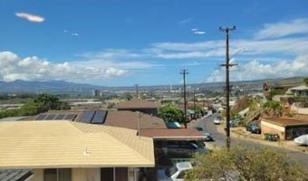 1170 Wanaka St A, Honolulu, HI 96818