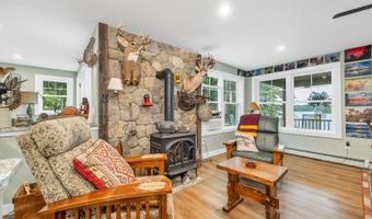 78 Cates Ln, Brookfield, NH 03872