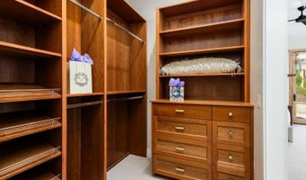 1335 Wikiup Dr, Santa Rosa, CA 95403