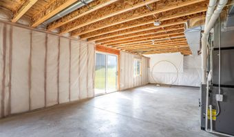 3217 Lakeview Dr SE, Altoona, IA 50009