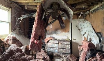 323 Railroad Ave, Branchville, SC 29432