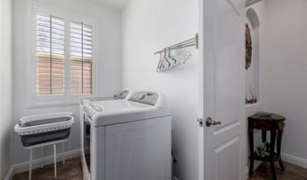 537 Blanche Ct, Henderson, NV 89052