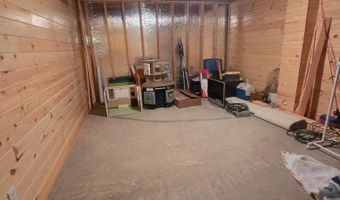 207 2nd Ave NW, Altura, MN 55910
