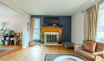 3852 Edinburgh, Austintown, OH 44511