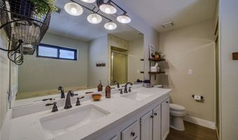 808 Park Crest Dr, Bullhead City, AZ 86429