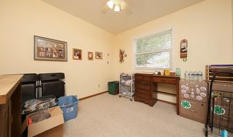 1601 E Sylvan Cir, Brandon, SD 57005