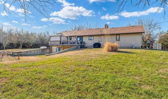 6930 SW Hoch Rd, Auburn, KS 66402