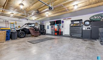 38 N 6th St, Baltic, SD 57003