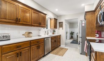 2 Cresta Ln, Hot Springs Village, AR 71909
